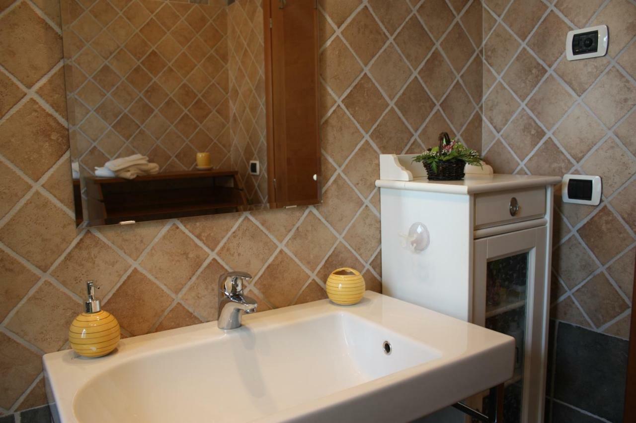 Tagliamento 28 Bed & Breakfast เมสเตร ภายนอก รูปภาพ