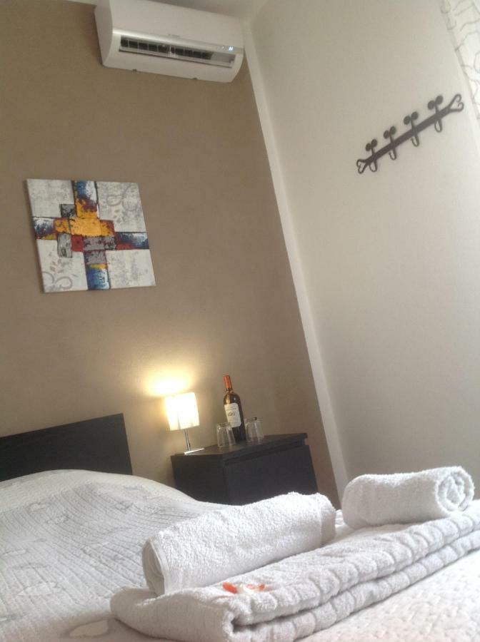 Tagliamento 28 Bed & Breakfast เมสเตร ภายนอก รูปภาพ